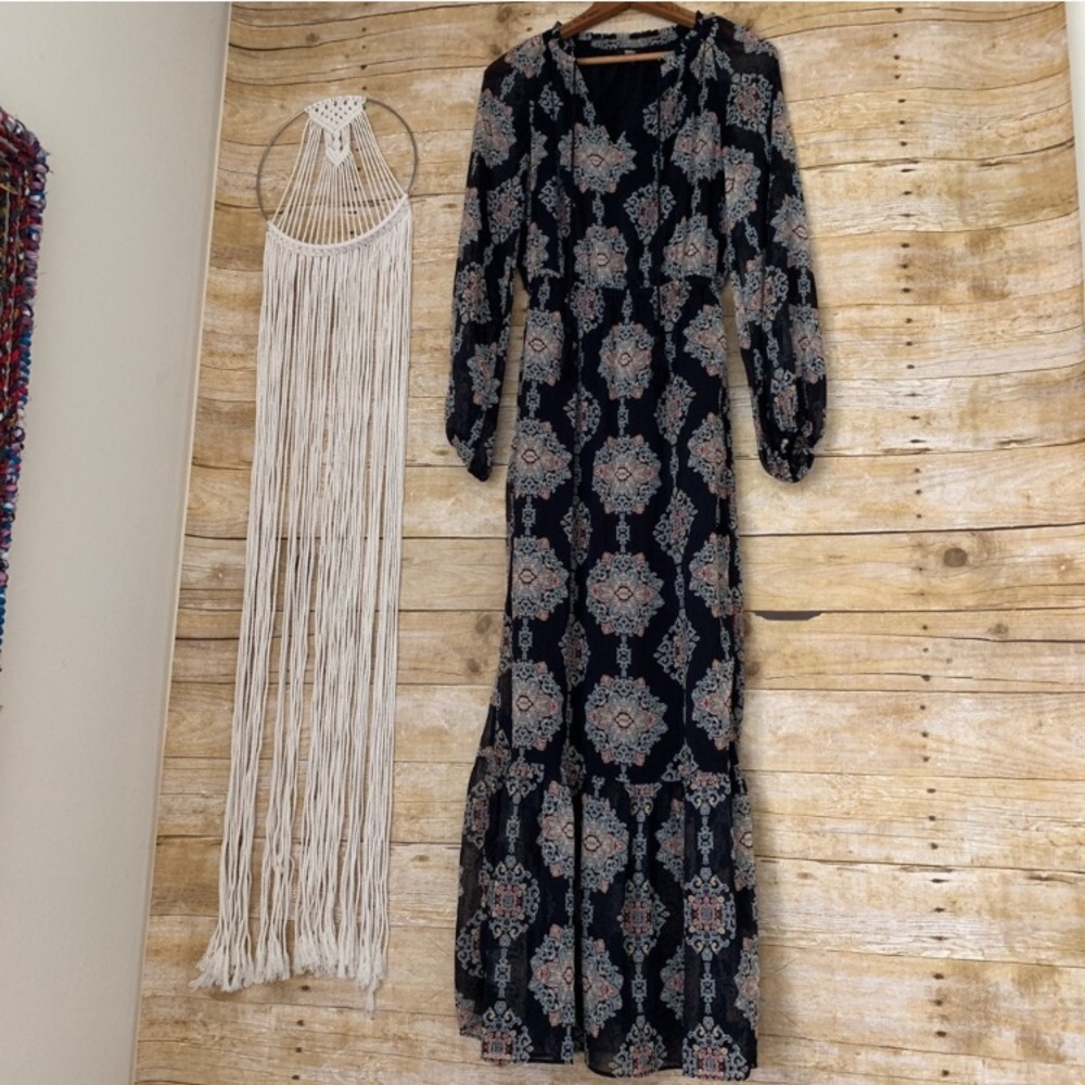 Cute Mossimo Long Sleeve Maxi Dress Ruffle Hem XS!